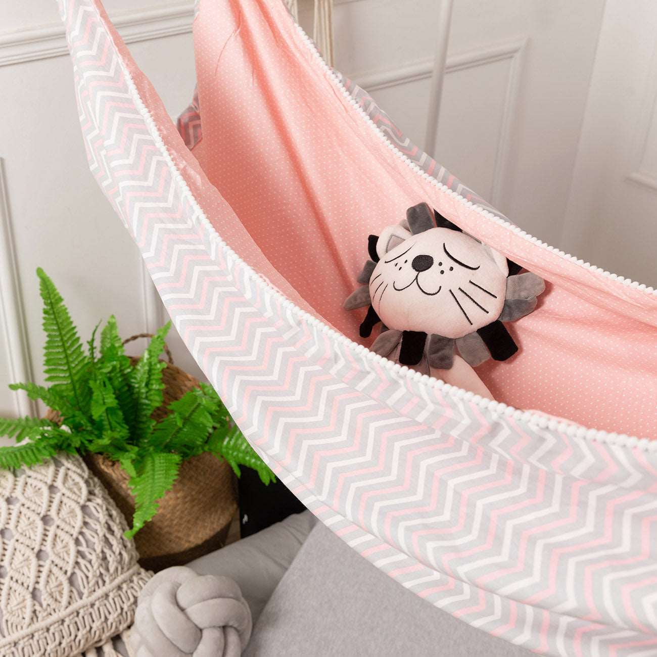 Children's Cartoon Swing Hammock - Fun Indoors and Outdoors